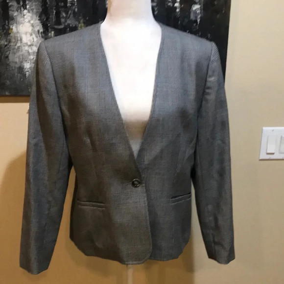 Classica by Evan Picone Fully Lined Gray Plaid Blazer w/Single Button Front-14 - Picture 2 of 7